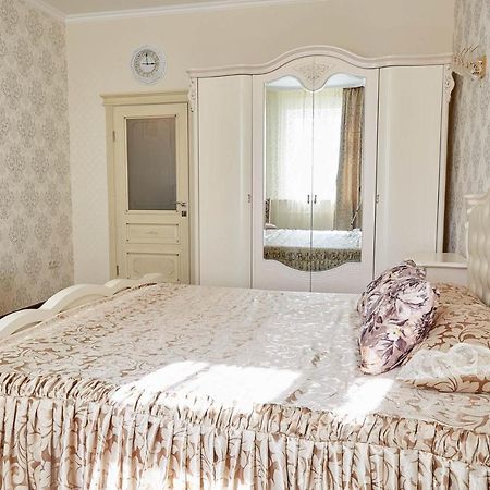 Apartment Fortuna Odesa Exterior photo